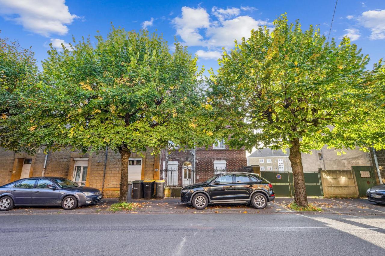 Apartment Budget Avec Parking Au Centre-ville Charleville-Mezieres